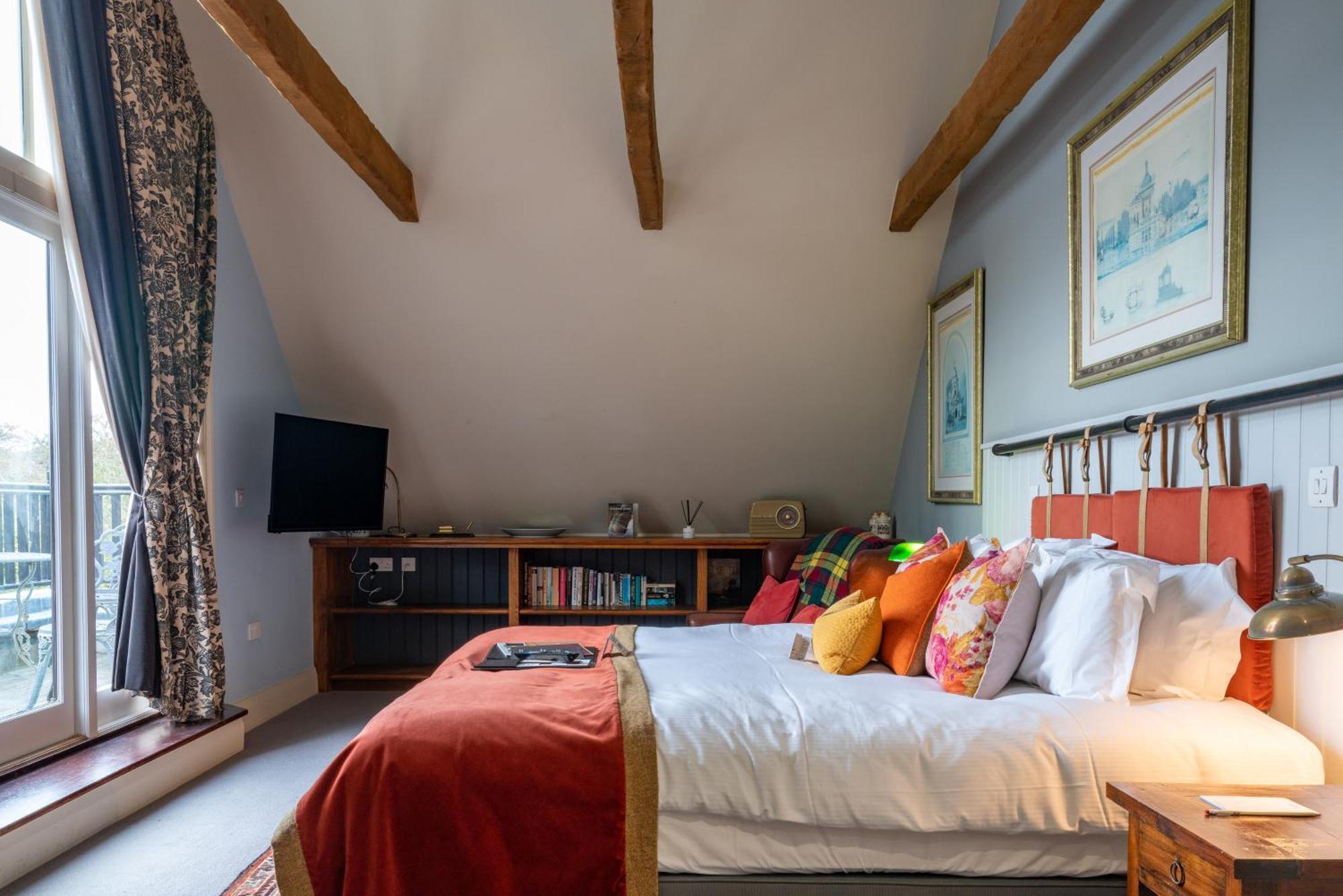 The Anchor Inn Lower Froyle Экстерьер фото