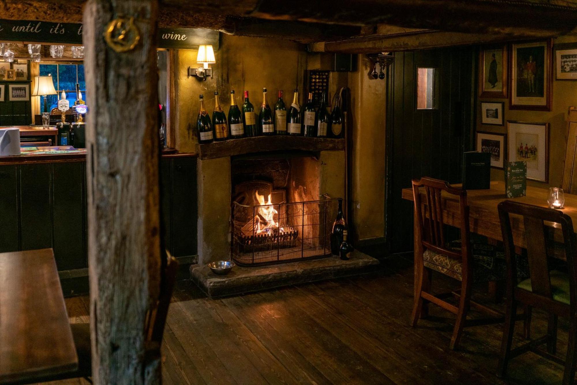 The Anchor Inn Lower Froyle Экстерьер фото