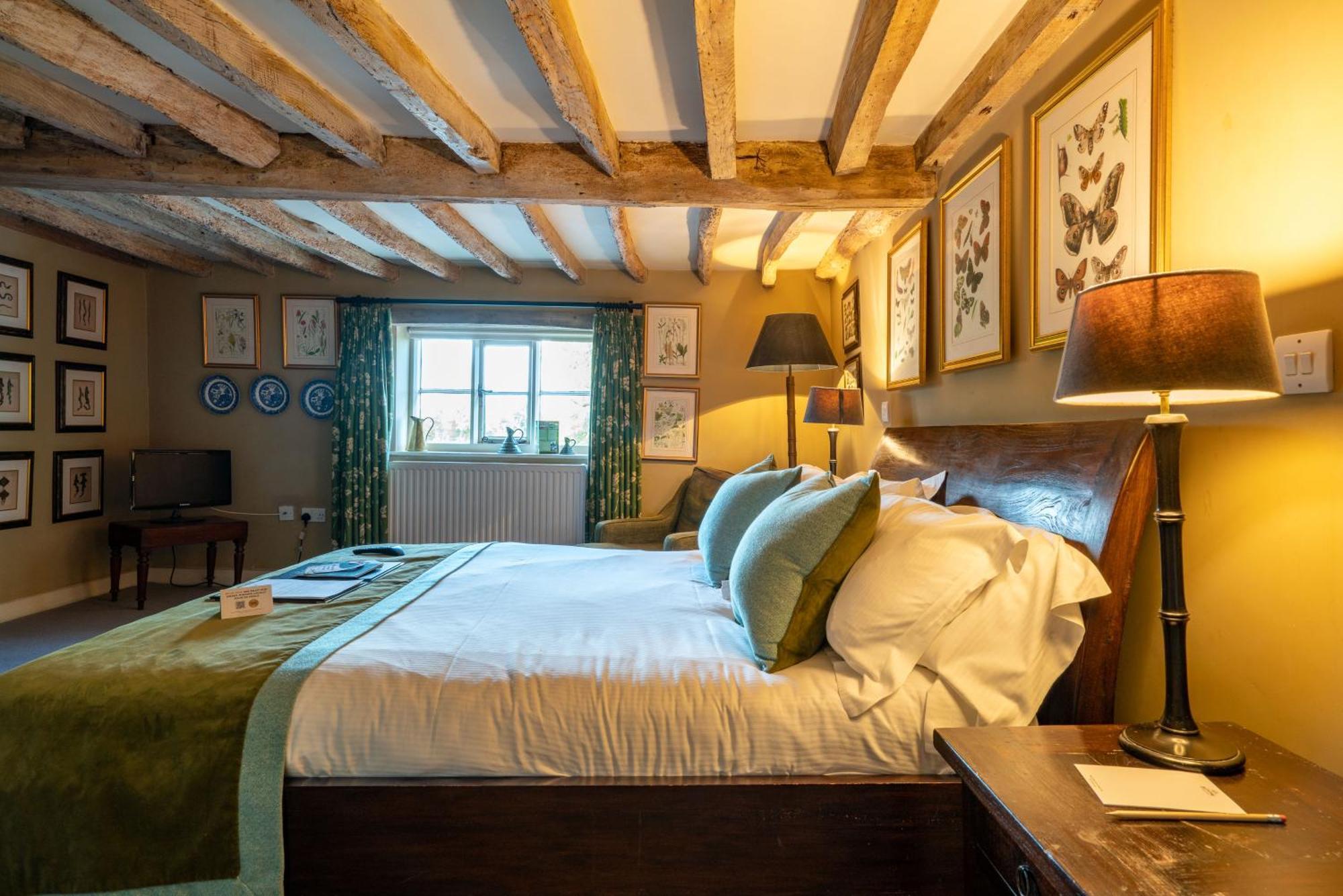 The Anchor Inn Lower Froyle Экстерьер фото