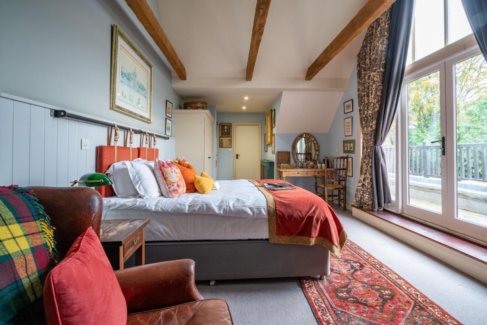The Anchor Inn Lower Froyle Экстерьер фото